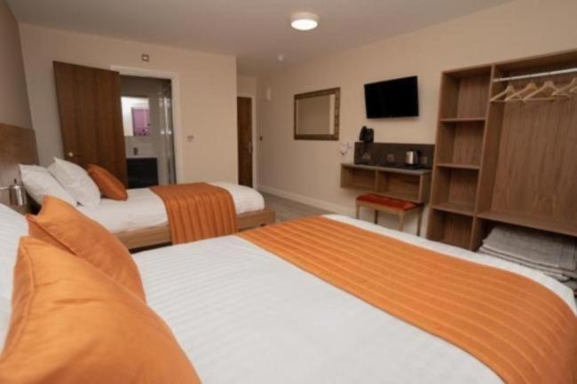 Eagle Hotel Luton Airport 외부 사진